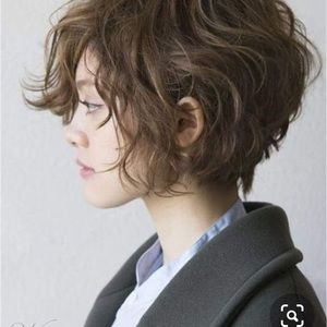 Meet your Posher, Pauline